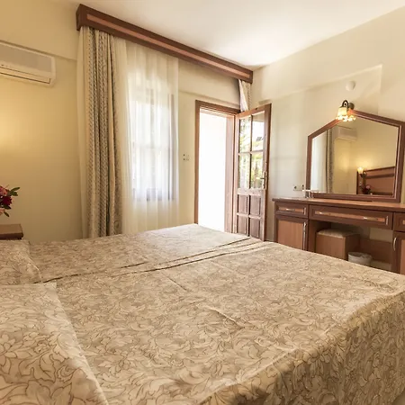 Otel Katranci Park 3*