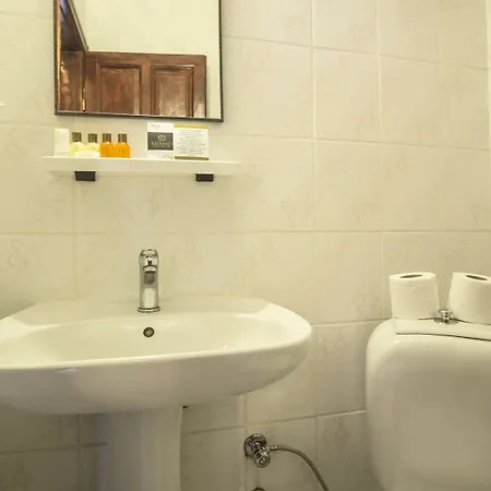 מלון Katranci Park 3*