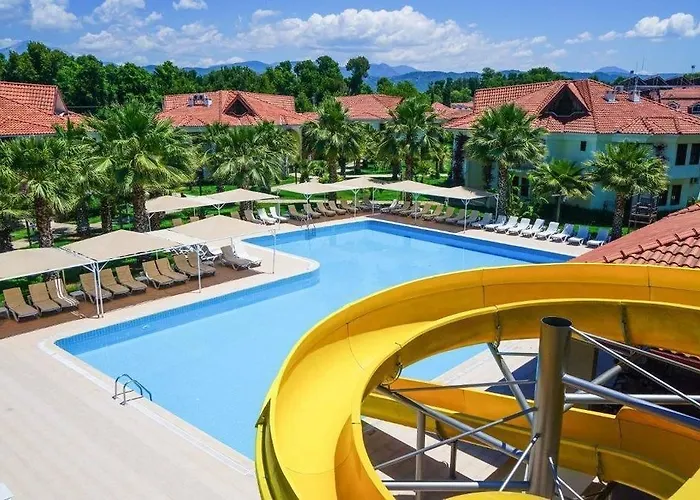 Katranci Park Ξενοδοχείο 3*