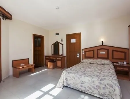 Katranci Park فندق 3*