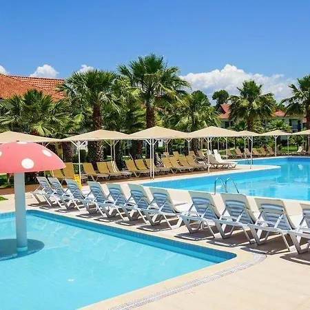 فندق Katranci Park