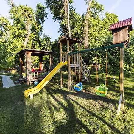 فندق Katranci Park 3*