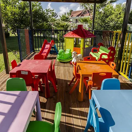 فندق Katranci Park فتحية