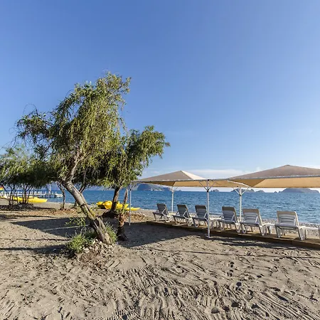 فندق Katranci Park 3*